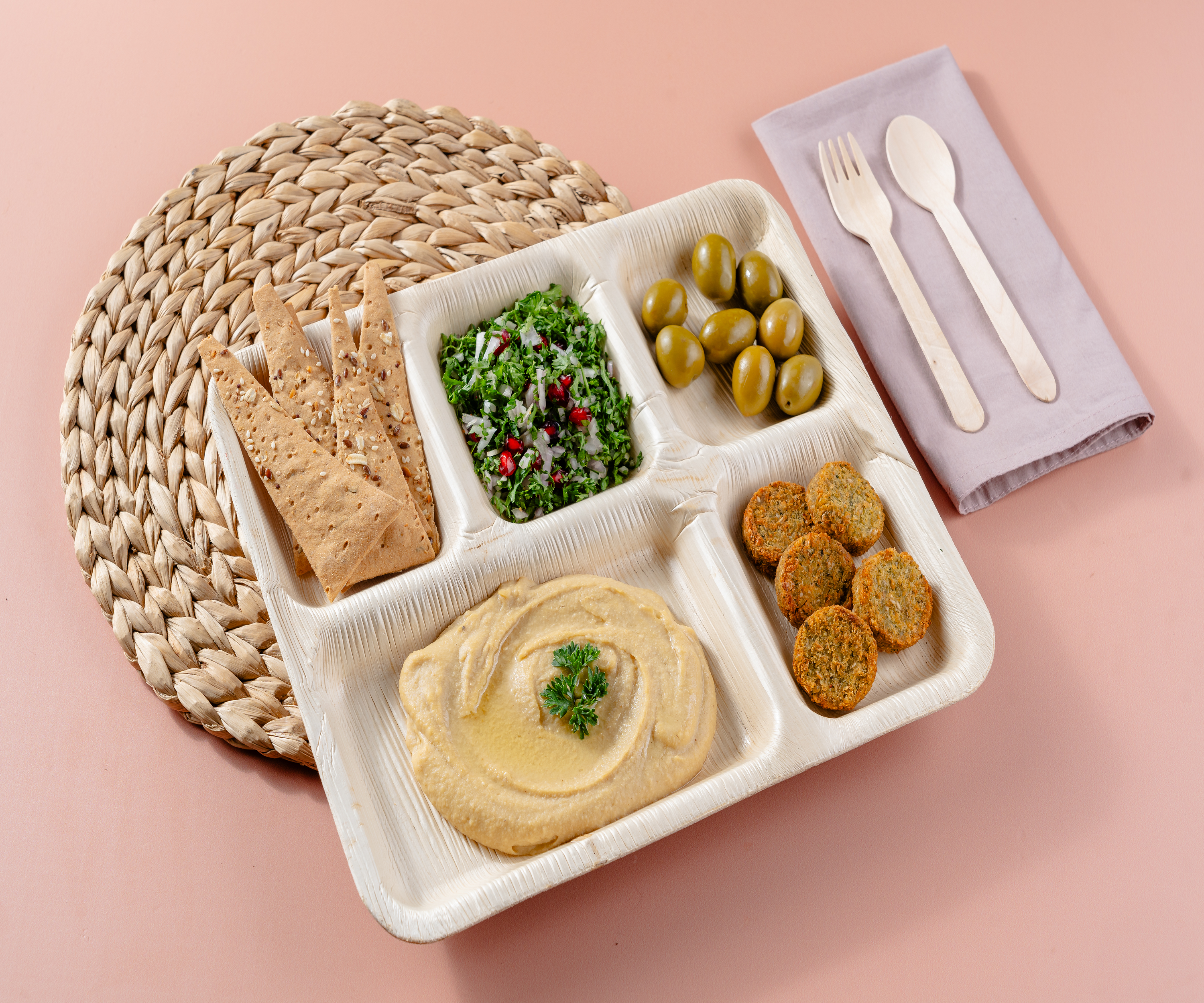 12" x 10" (30 x 10) Square Compostable 5 Compartment Palm Leaf Plates