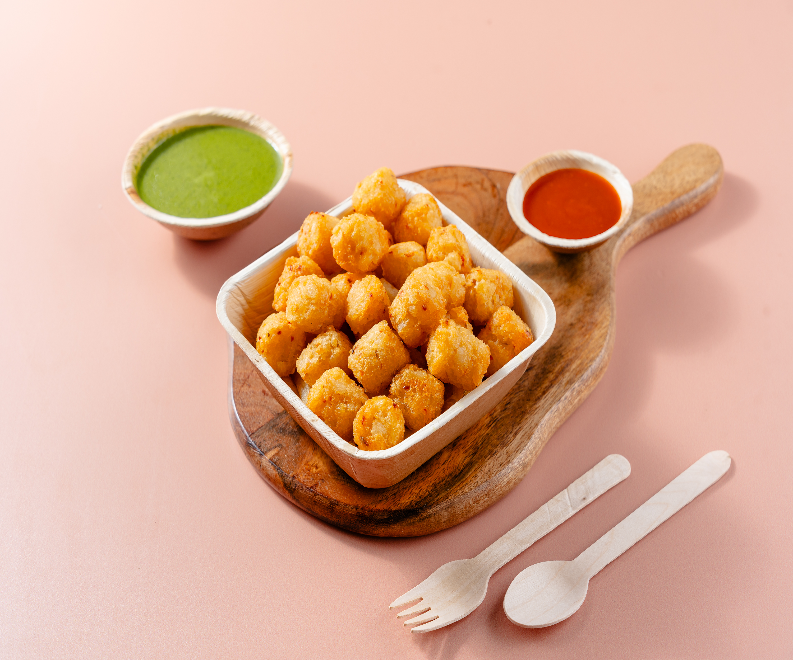 7" (18 cm) Deep Square Compostable Palm Leaf Bowls